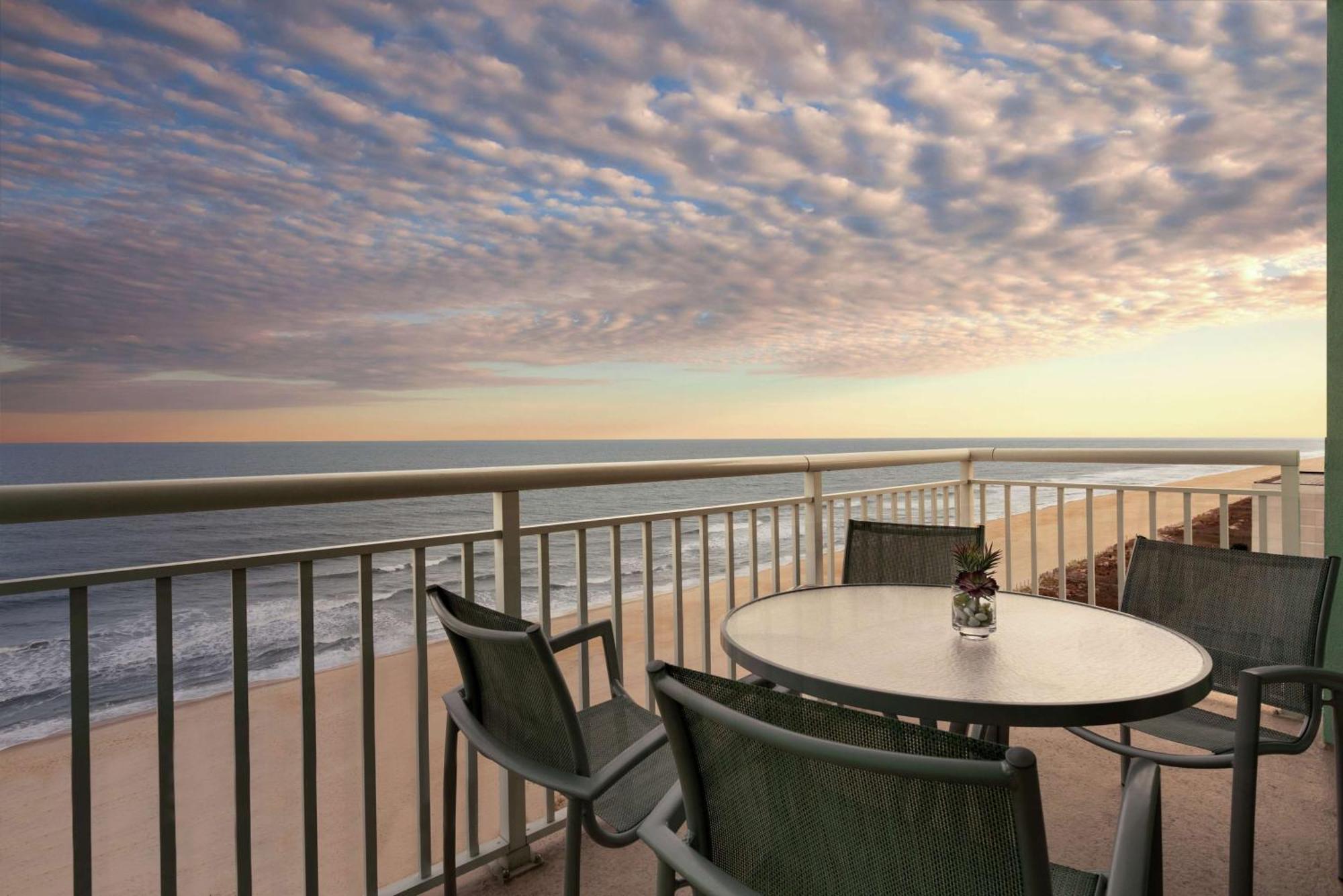 Hilton Suites Ocean City Oceanfront Экстерьер фото